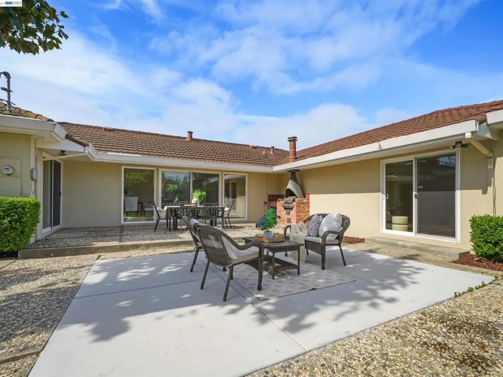 38660 Kimbro St Fremont, CA 94536
