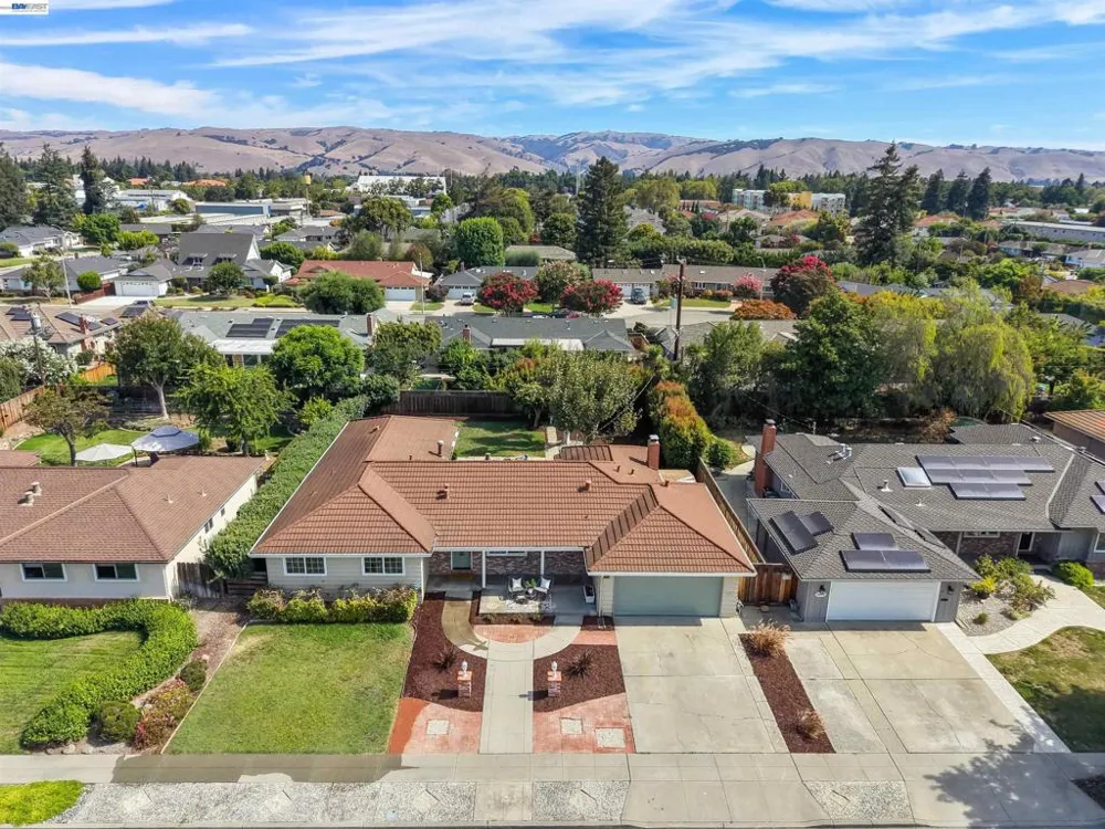 38660 Kimbro St Fremont, CA 94536