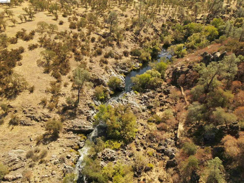 6647 Cane Lane Valley Springs, CA 95252