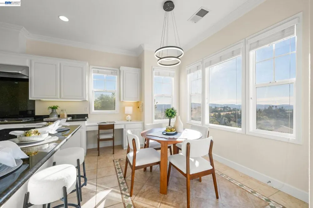 1121 Newhaven Pl Concord, CA 94518