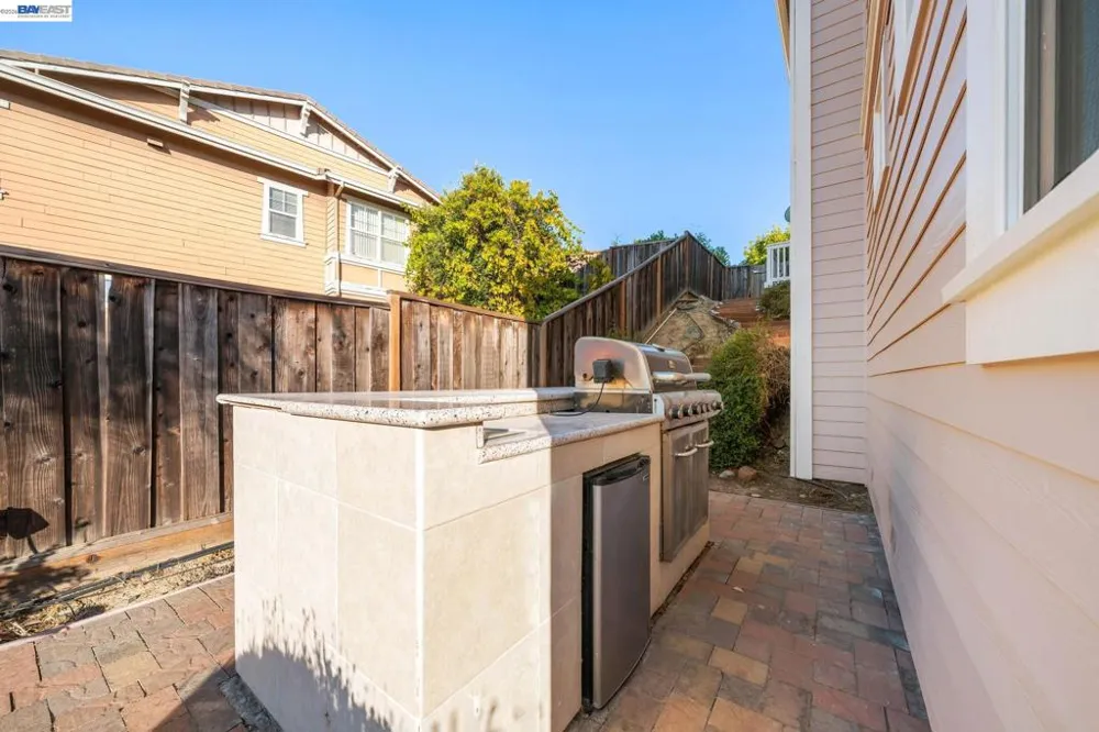 1121 Newhaven Pl Concord, CA 94518
