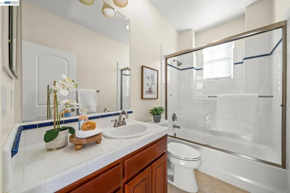 1121 Newhaven Pl Concord, CA 94518