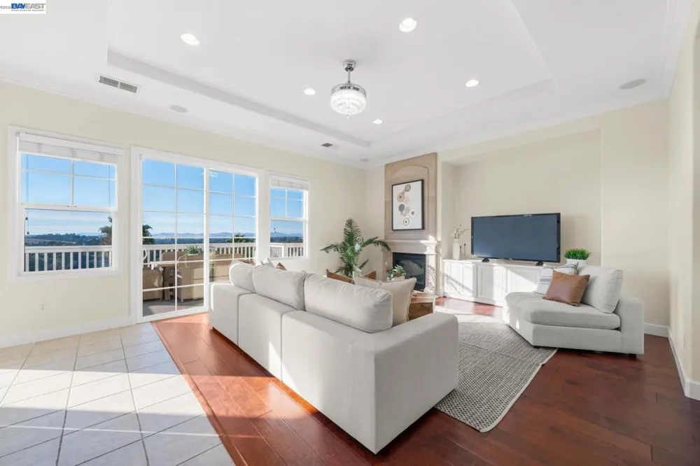 1121 Newhaven Pl Concord, CA 94518