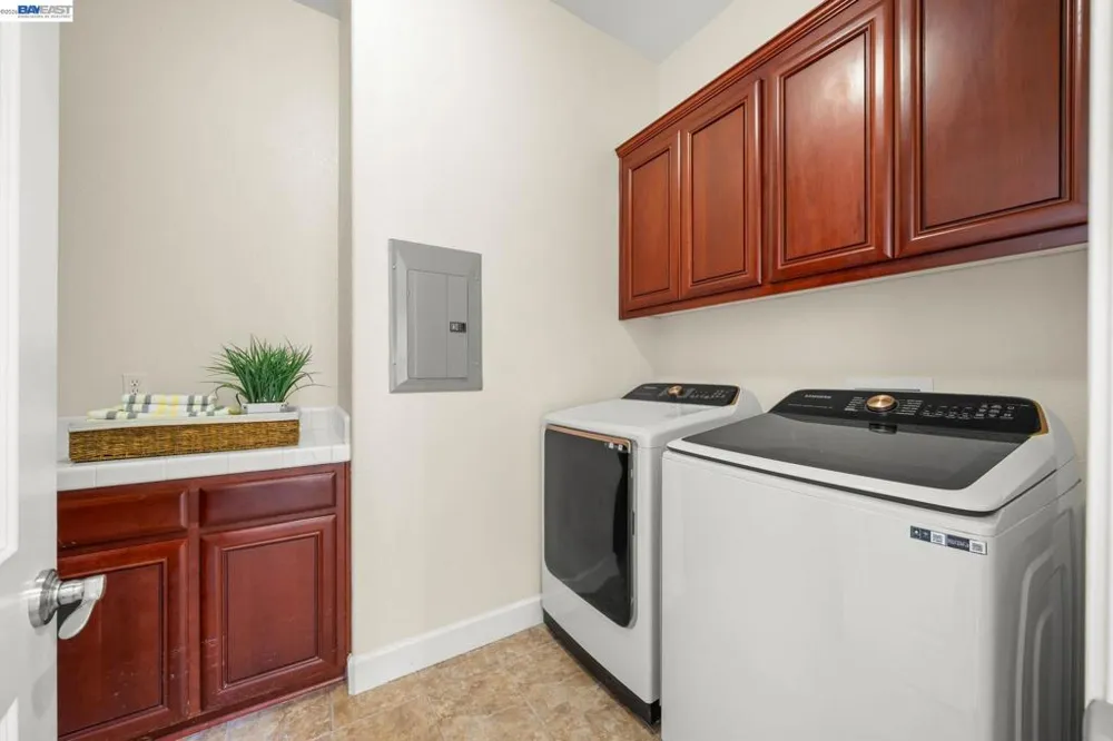 1121 Newhaven Pl Concord, CA 94518