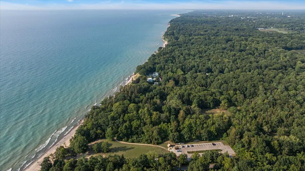18830 77th Street South Haven, MI 49090