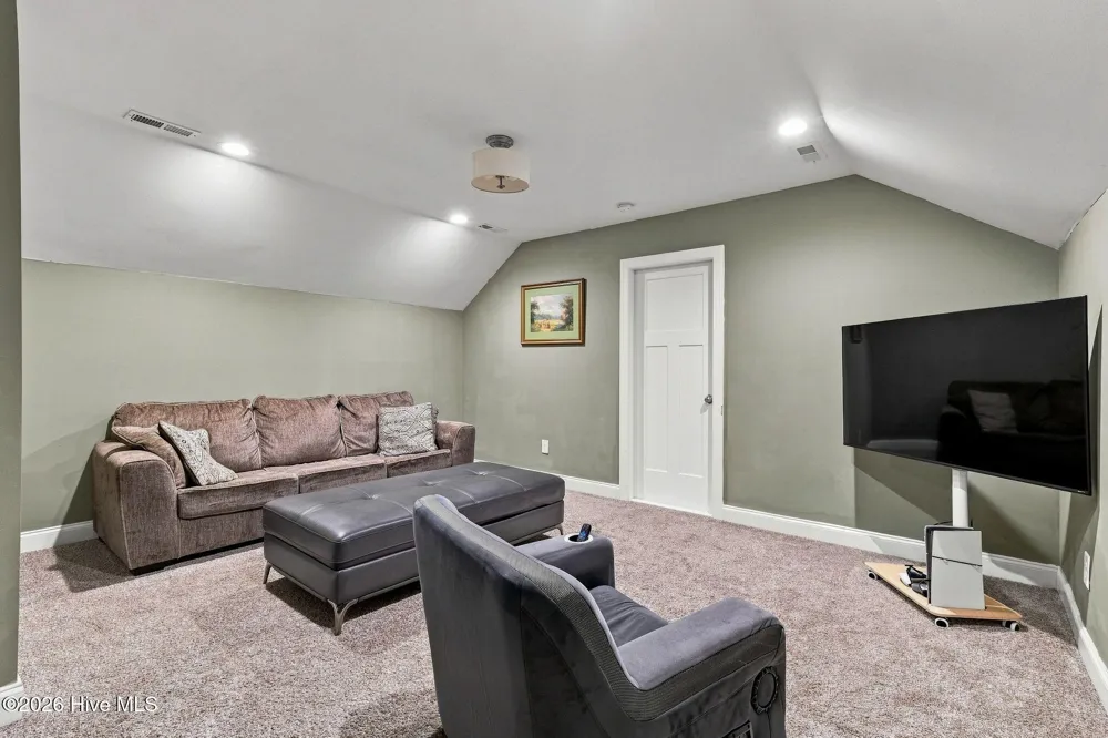 115 Cambridge Lane Seven Lakes, NC 27376
