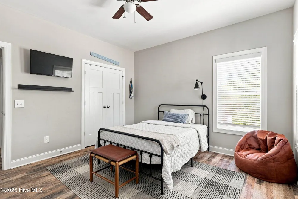 115 Cambridge Lane Seven Lakes, NC 27376