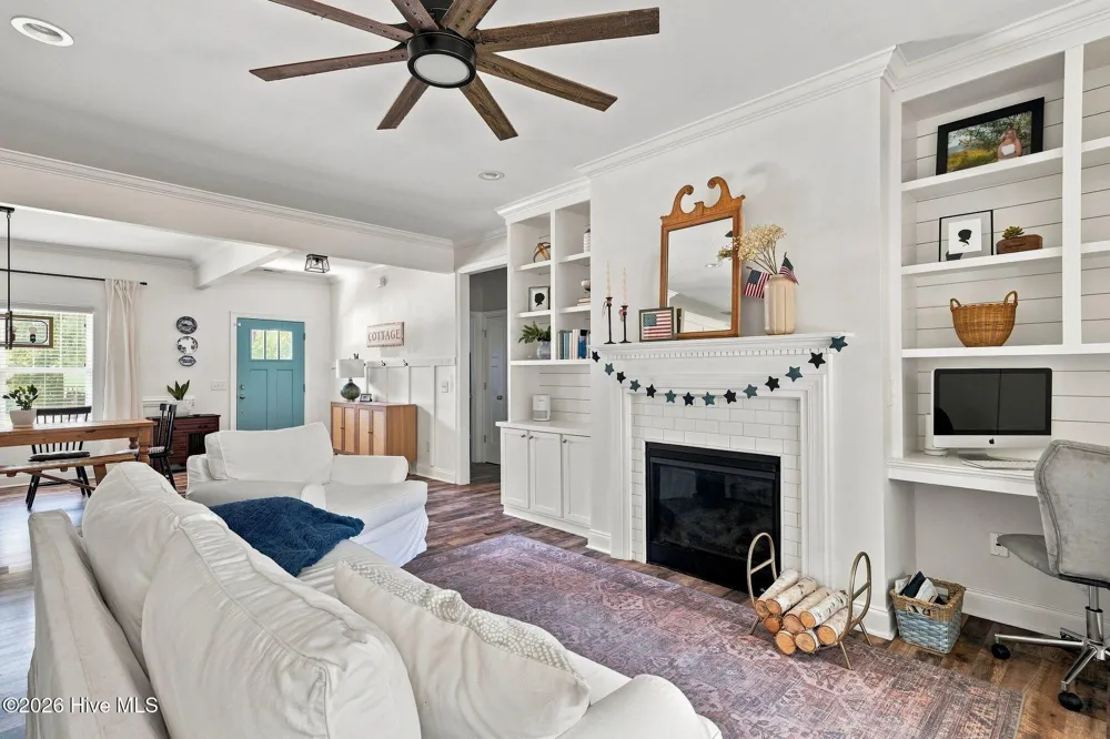 115 Cambridge Lane Seven Lakes, NC 27376