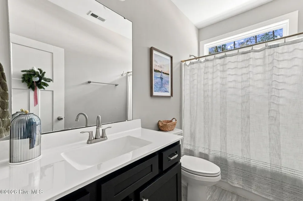 115 Cambridge Lane Seven Lakes, NC 27376