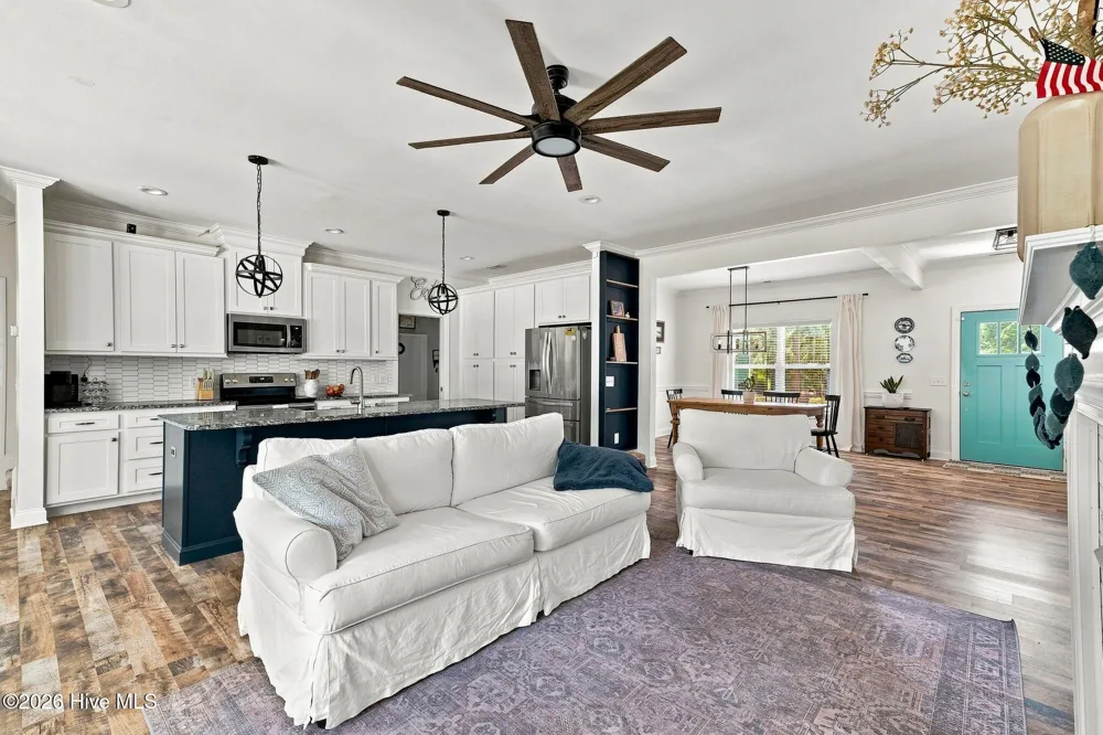 115 Cambridge Lane Seven Lakes, NC 27376