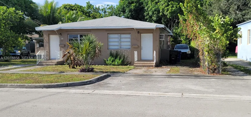 141 NE 168th St #0 North Miami Beach, FL 33162
