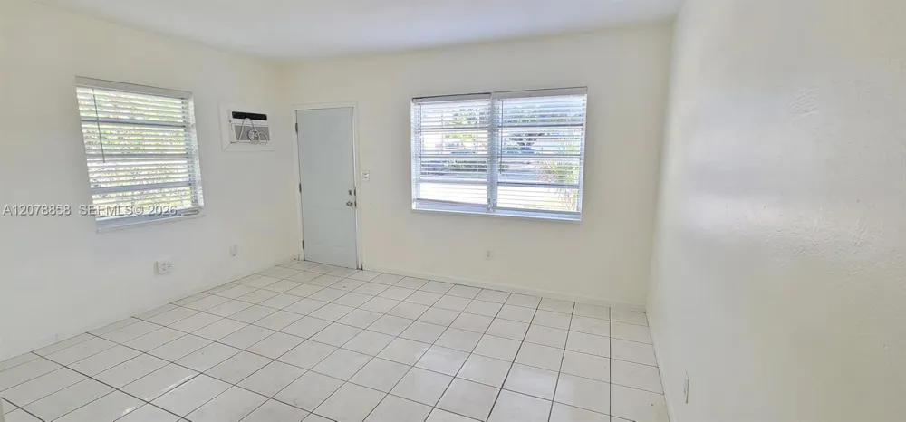 141 NE 168th St #0 North Miami Beach, FL 33162