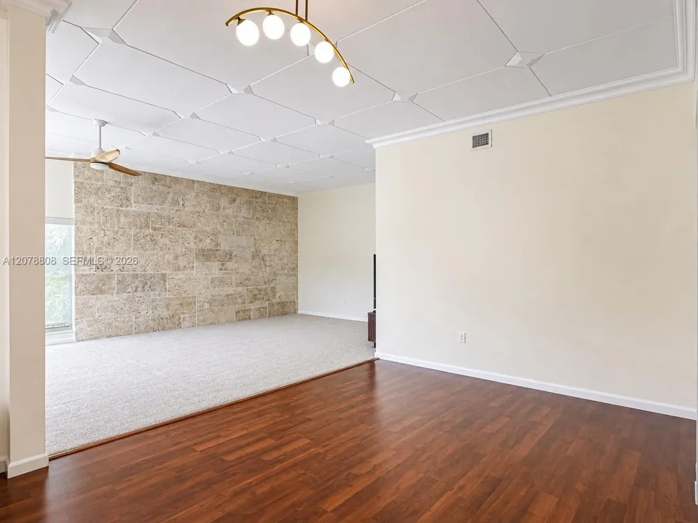 9400 E Bay Harbor Dr #3 Bay Harbor Islands, FL 33154