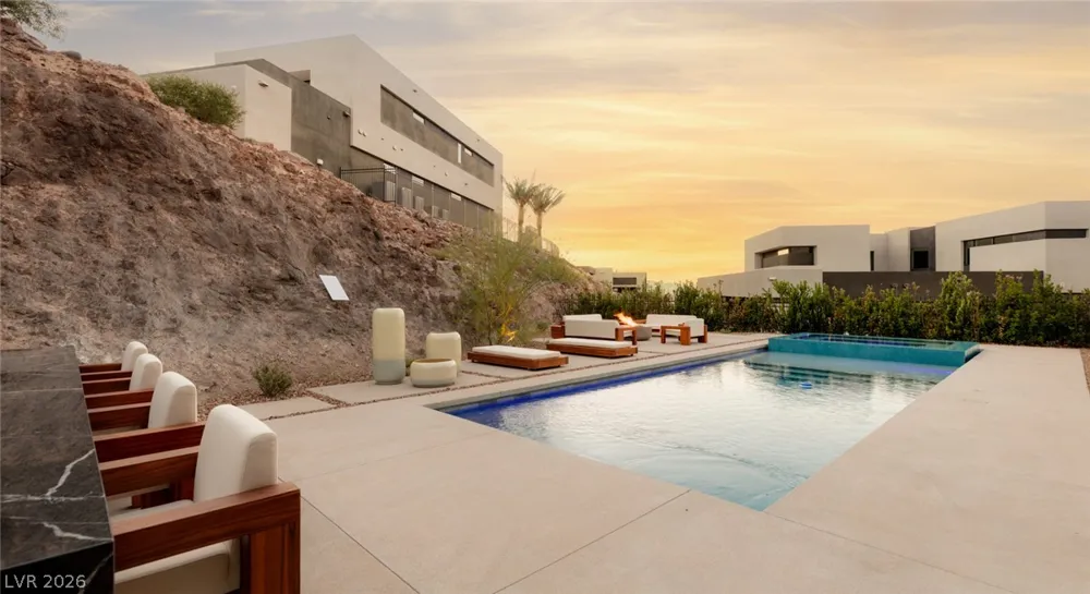 625 Sleeping Dragon Drive Henderson, NV 89012