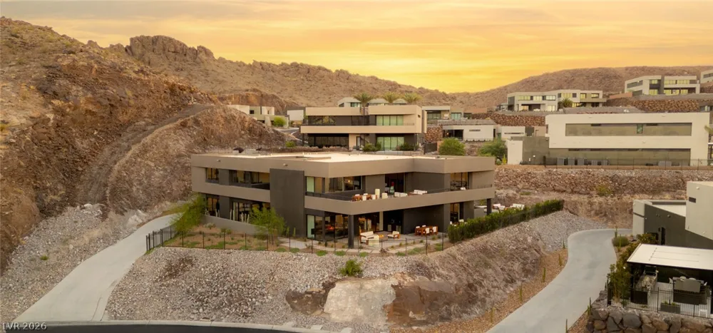 625 Sleeping Dragon Drive Henderson, NV 89012