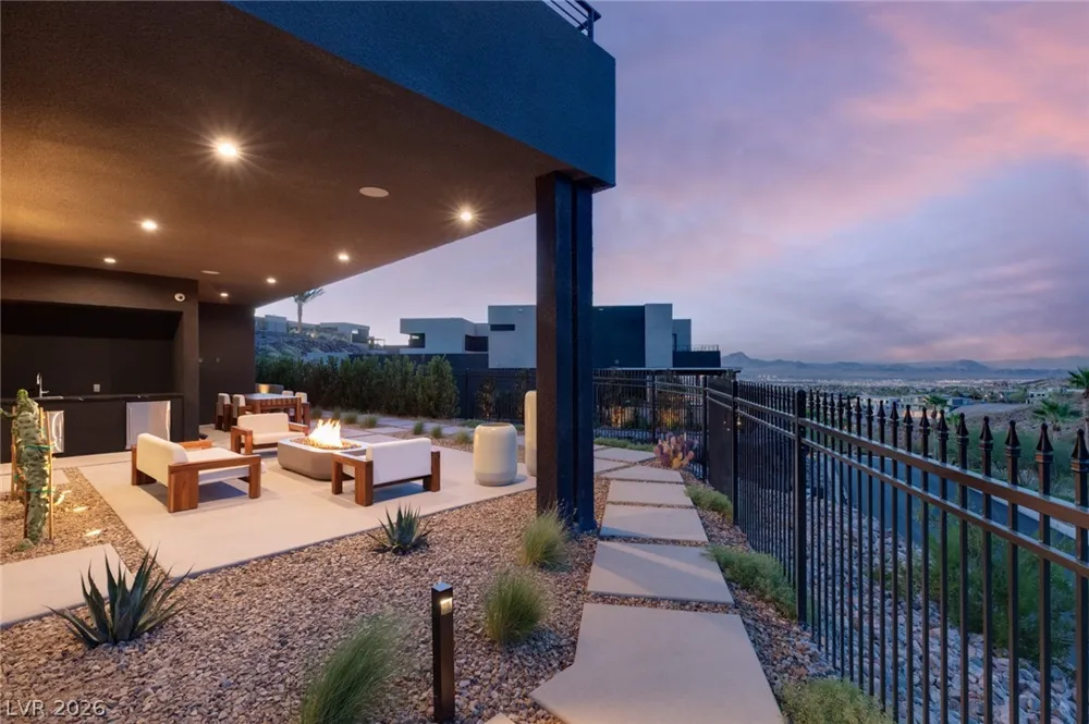 625 Sleeping Dragon Drive Henderson, NV 89012