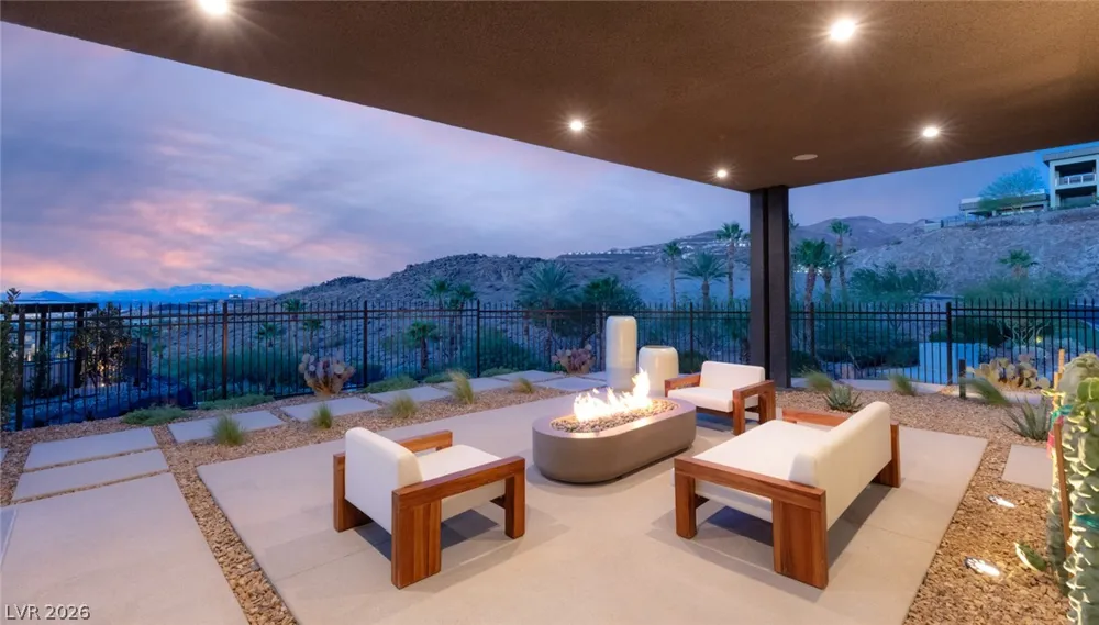 625 Sleeping Dragon Drive Henderson, NV 89012