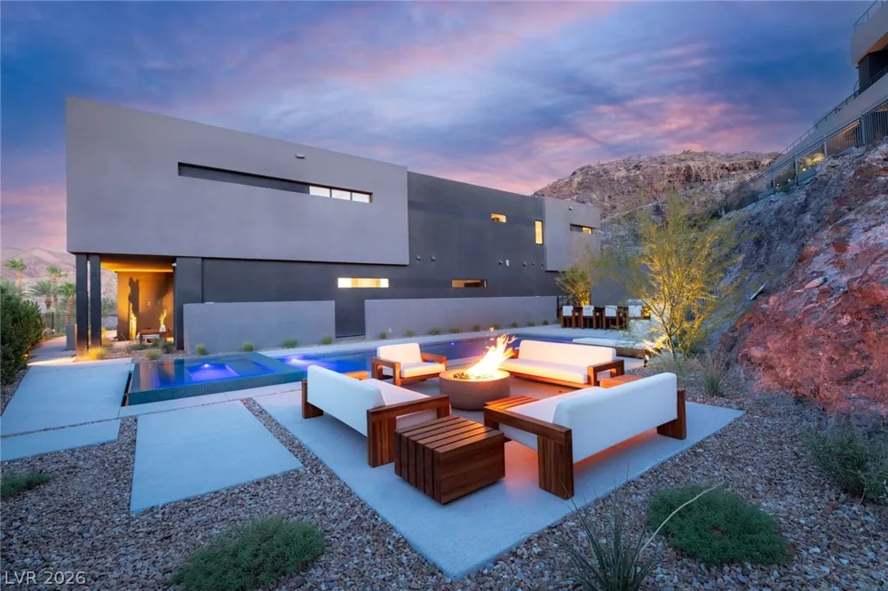 625 Sleeping Dragon Drive Henderson, NV 89012