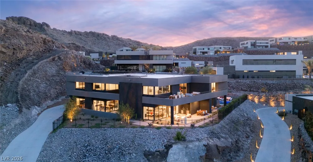 625 Sleeping Dragon Drive Henderson, NV 89012