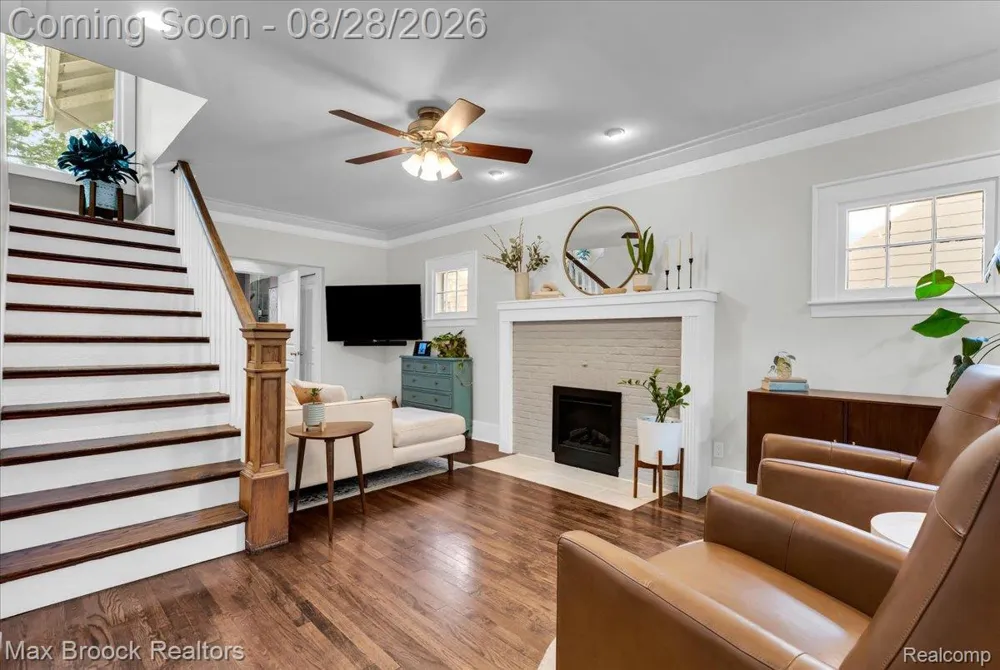 118 Rhode Island Avenue Royal Oak City, MI 48067