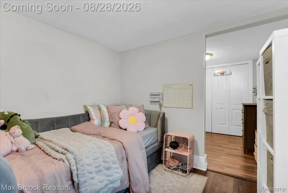 118 Rhode Island Avenue Royal Oak City, MI 48067