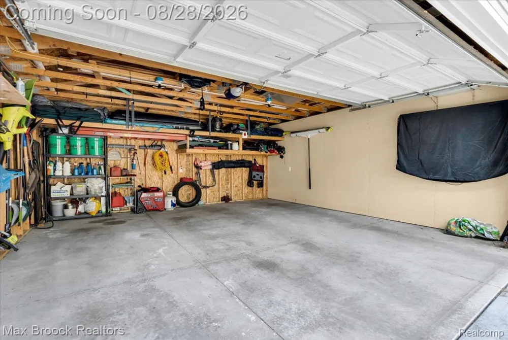 118 Rhode Island Avenue Royal Oak City, MI 48067