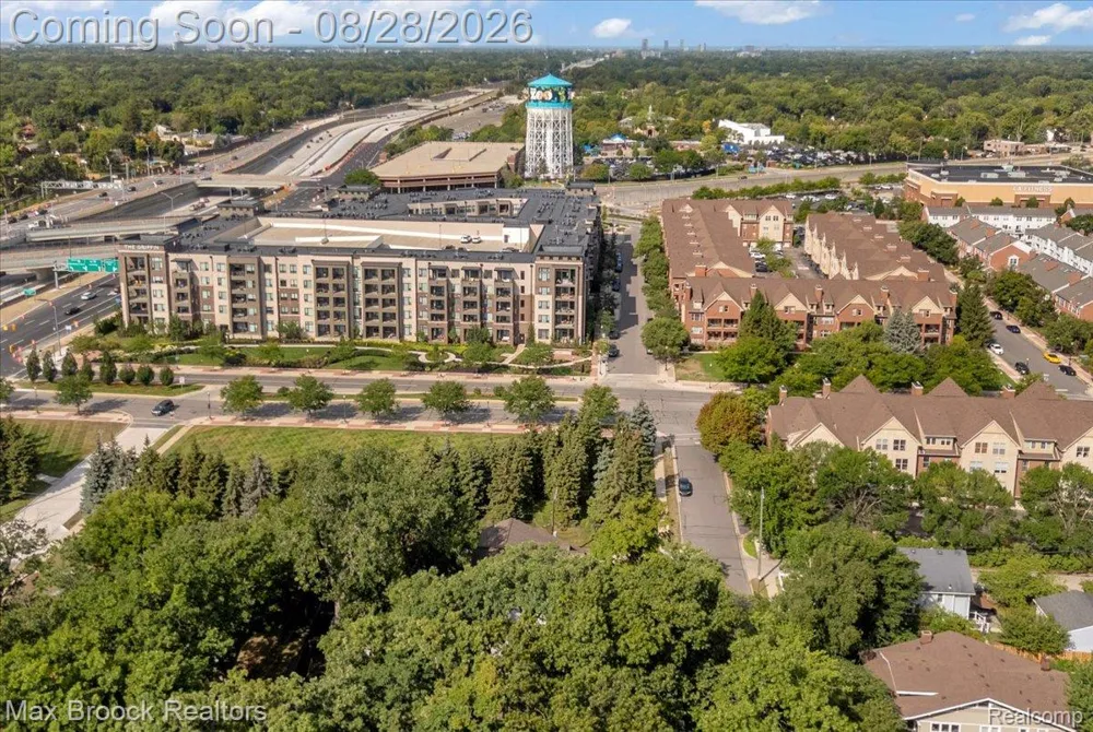 118 Rhode Island Avenue Royal Oak City, MI 48067