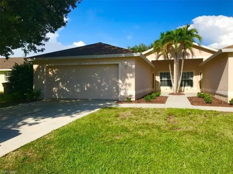 4330 SW 7th Place