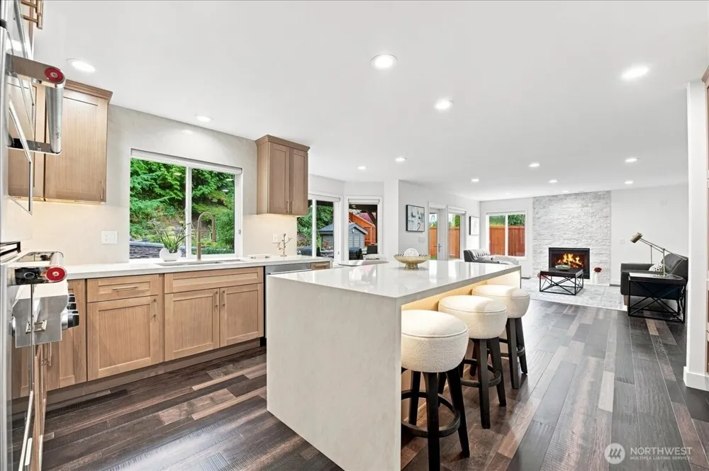 7525 120th Place SE Newcastle, WA 98056