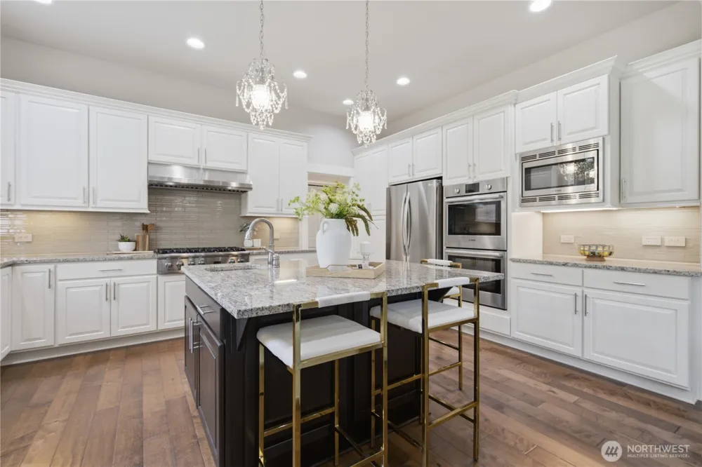2156 NW Harmony Wy Issaquah, WA 98027