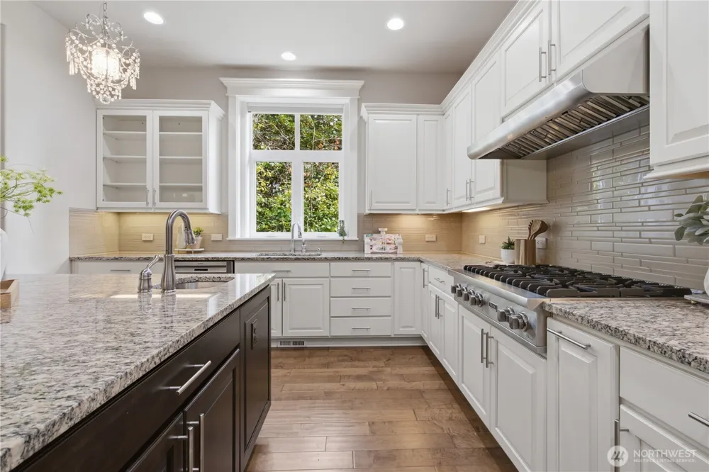 2156 NW Harmony Wy Issaquah, WA 98027