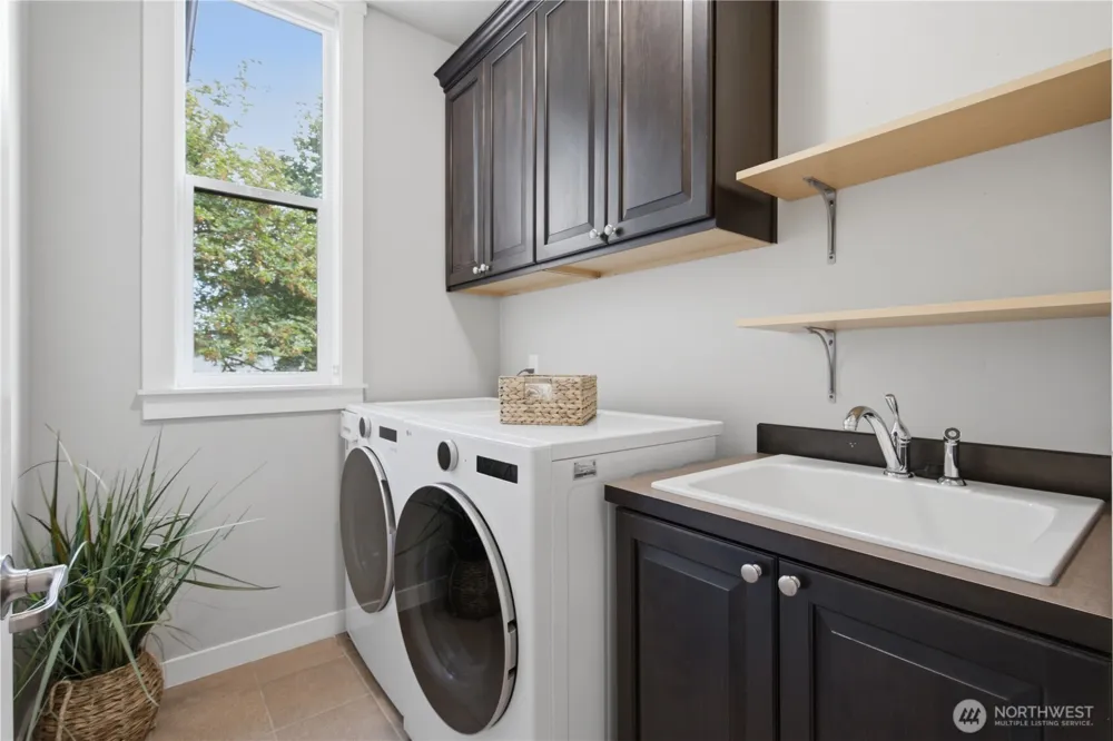 2156 NW Harmony Wy Issaquah, WA 98027