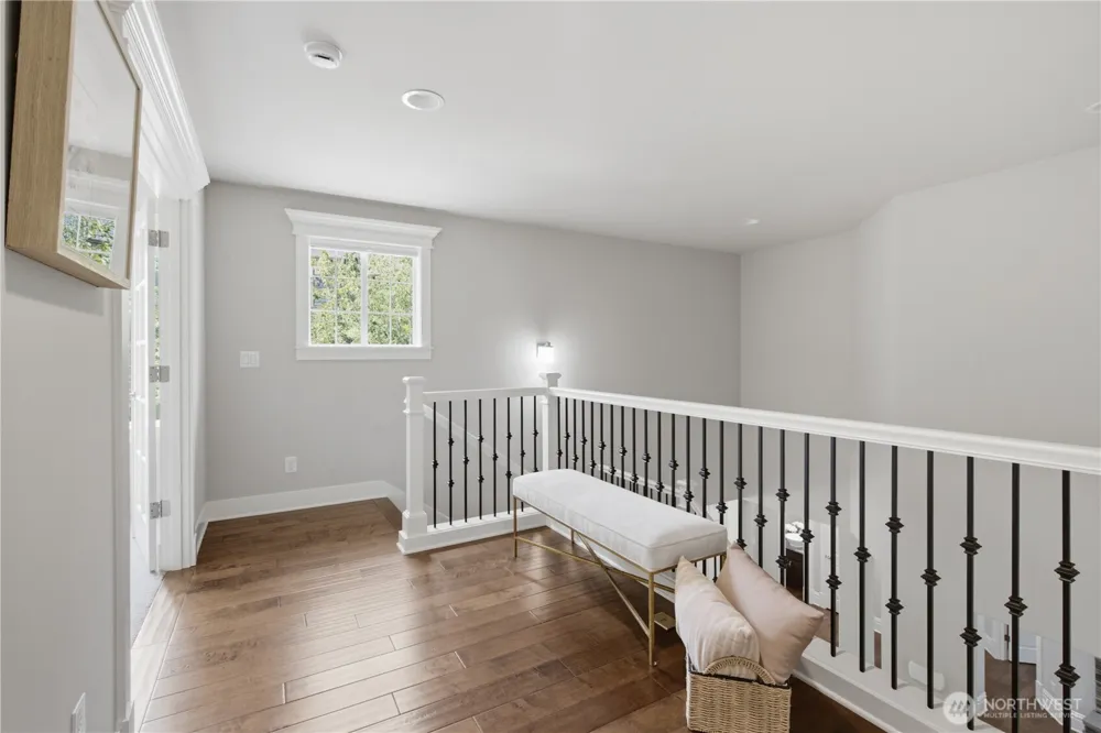 2156 NW Harmony Wy Issaquah, WA 98027
