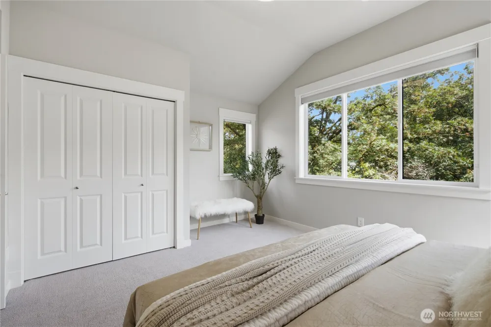 2156 NW Harmony Wy Issaquah, WA 98027