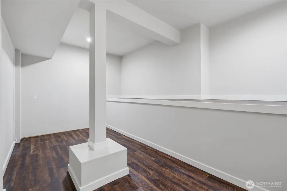 2156 NW Harmony Wy Issaquah, WA 98027