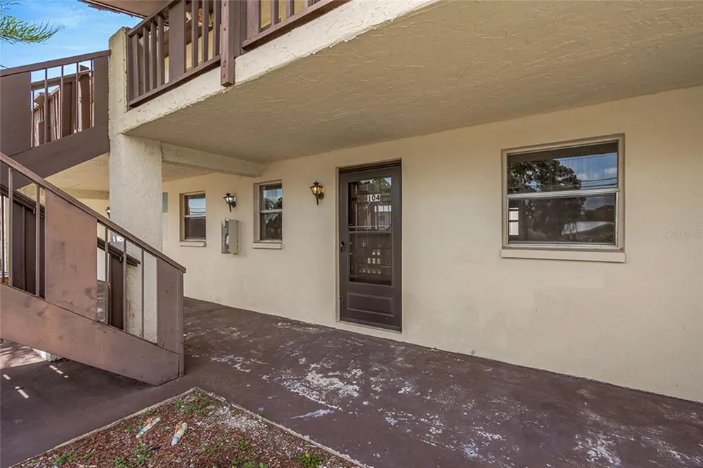 5521 BAY BOULEVARD #104 Port Richey, FL 34668