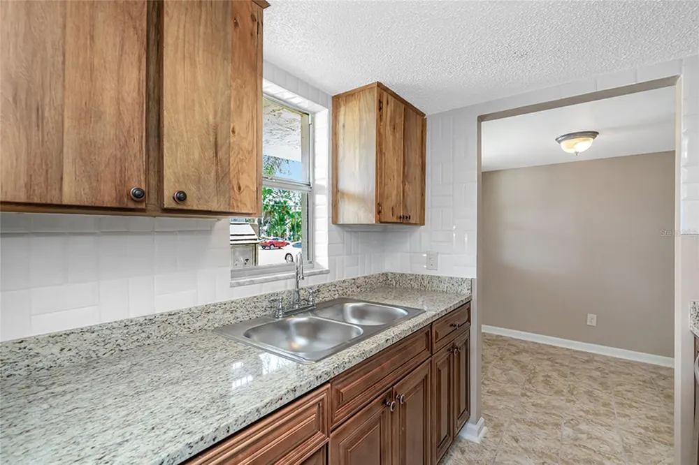 5521 BAY BOULEVARD #104 Port Richey, FL 34668
