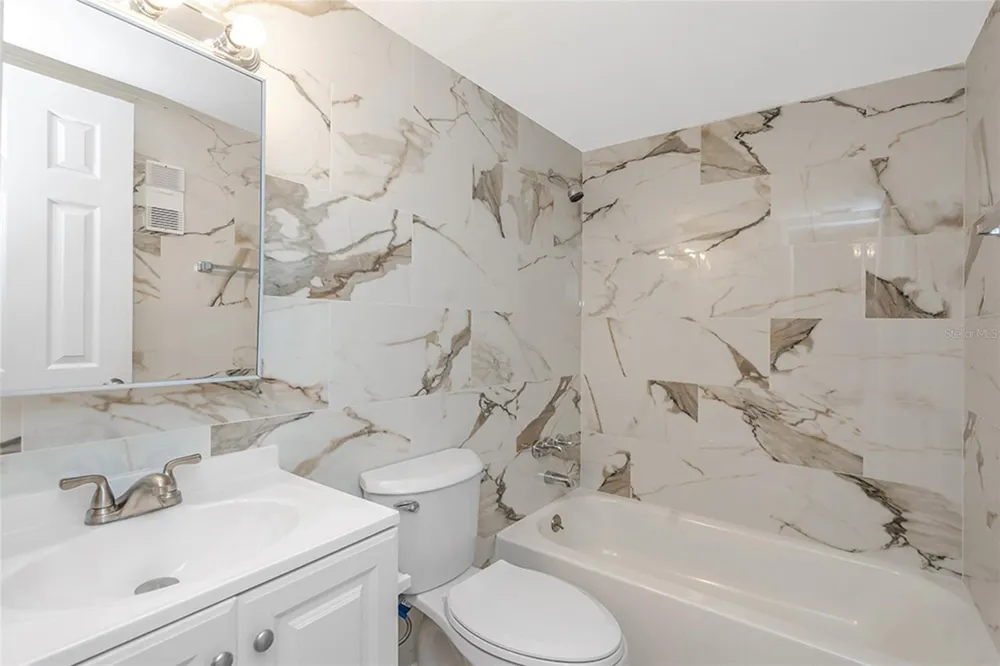 5521 BAY BOULEVARD #104 Port Richey, FL 34668