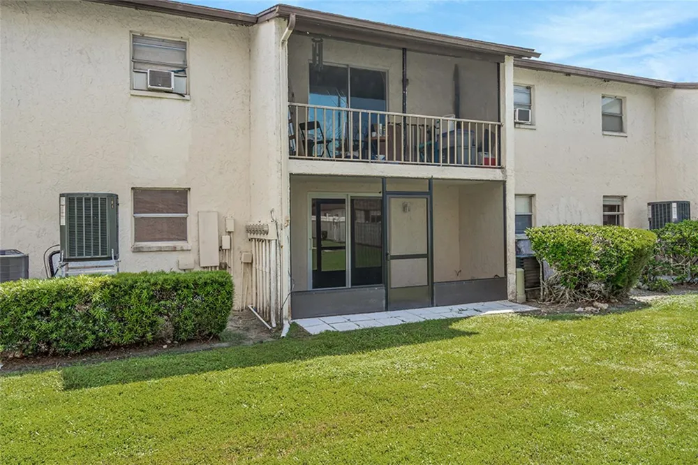 5521 BAY BOULEVARD #104 Port Richey, FL 34668