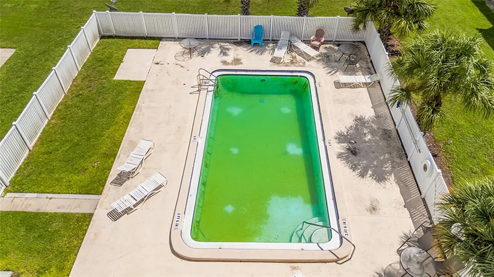 5521 BAY BOULEVARD #104 Port Richey, FL 34668