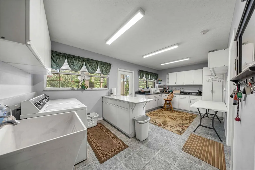 6931 NW HIGHWAY 225A ocala, FL 34482