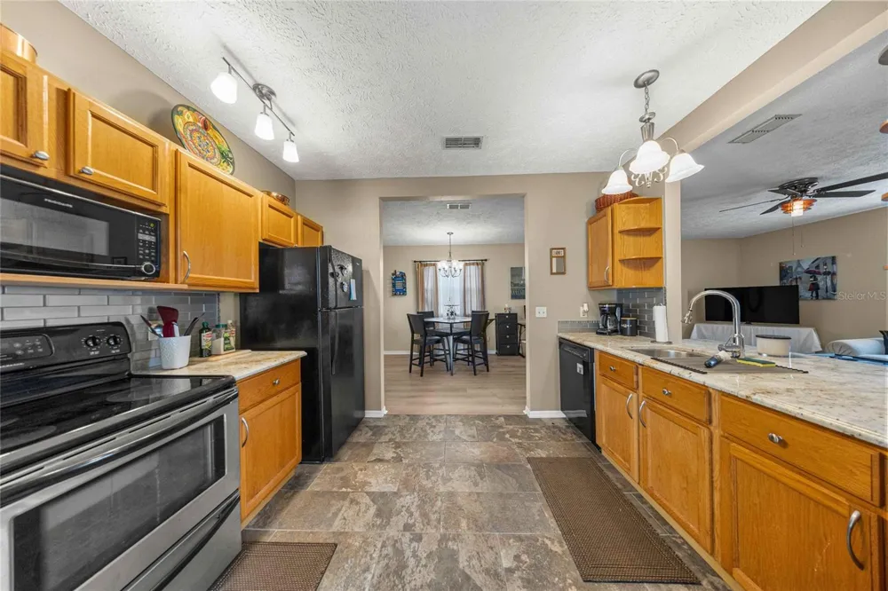 6931 NW HIGHWAY 225A ocala, FL 34482