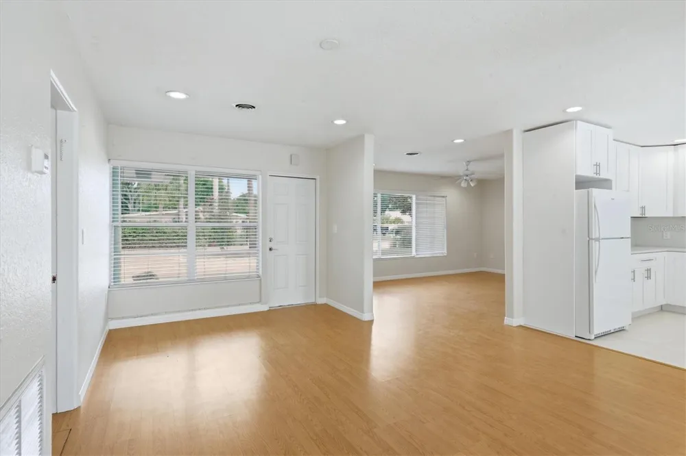 2151 EUCLID TERRACE Sarasota, FL 34239