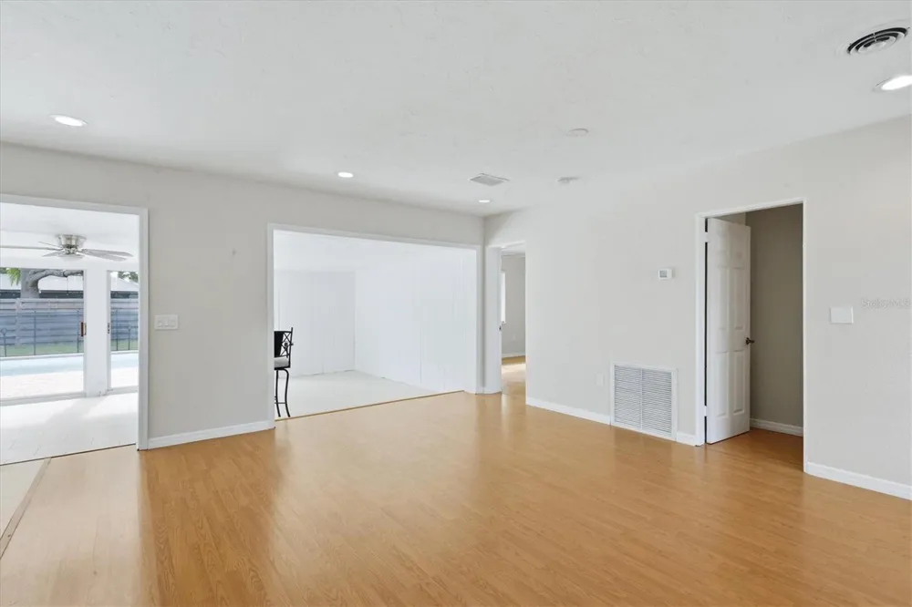 2151 EUCLID TERRACE Sarasota, FL 34239