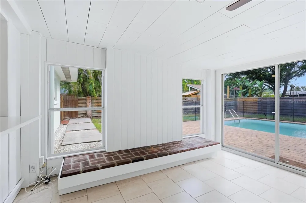 2151 EUCLID TERRACE Sarasota, FL 34239