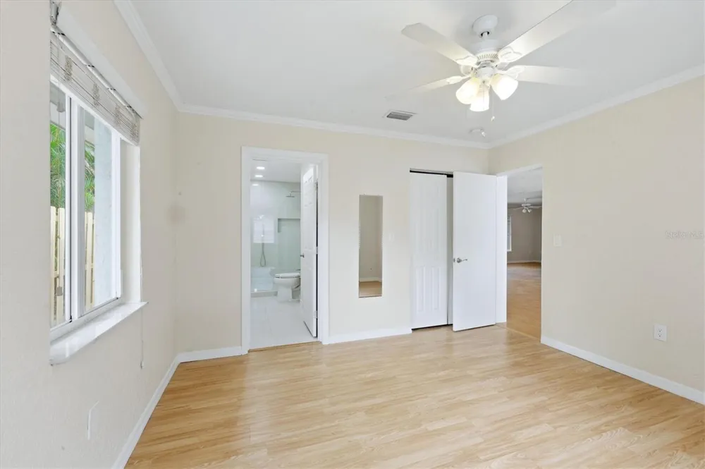 2151 EUCLID TERRACE Sarasota, FL 34239