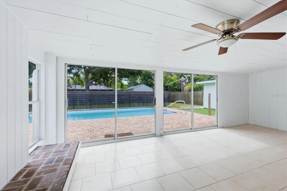 2151 EUCLID TERRACE Sarasota, FL 34239