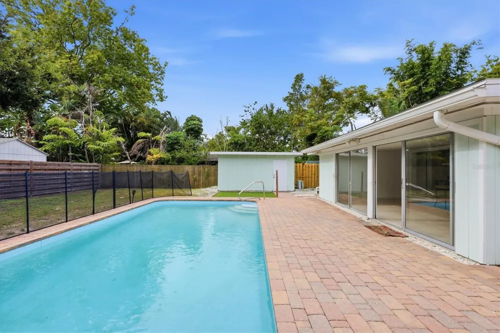 2151 EUCLID TERRACE Sarasota, FL 34239