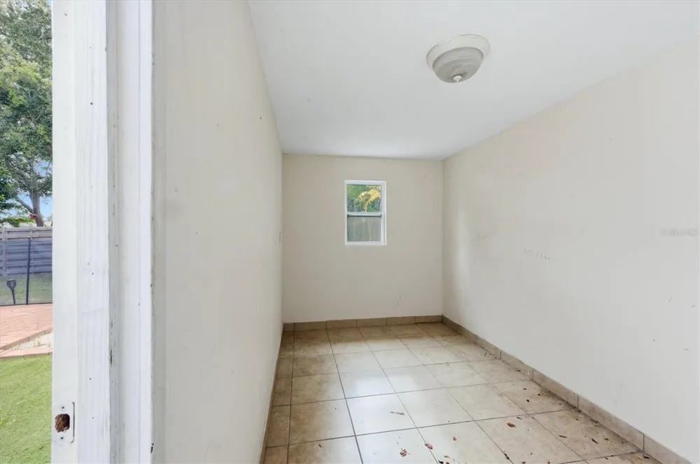 2151 EUCLID TERRACE Sarasota, FL 34239