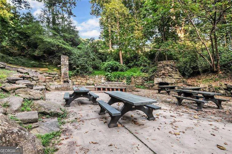 175 Forrest Lake DR Sandy Springs, GA 30327